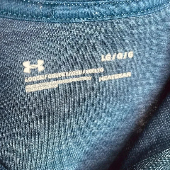 Under Armour Men's Blue HeatGear 1/4 Zip Pullover Sweatshirt - Picture 3 of 10